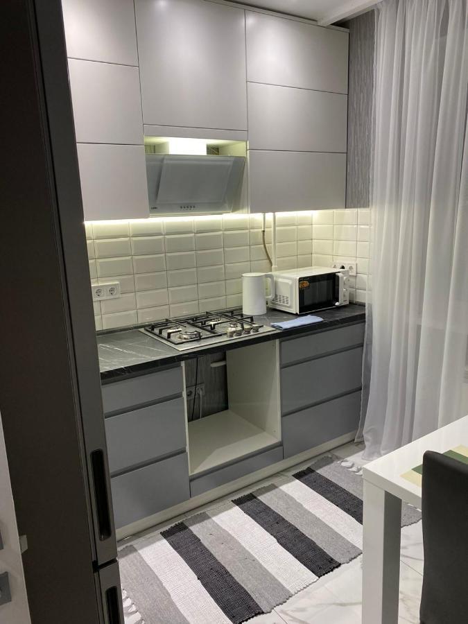 Стильная Квартира На Позняках Газ И Низкий Этаж Kiev Luaran gambar